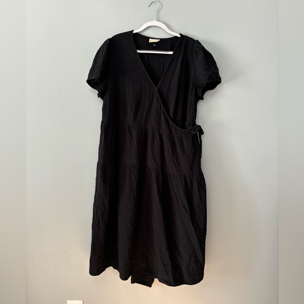 Universal Thread Black Wrap Dress 1X